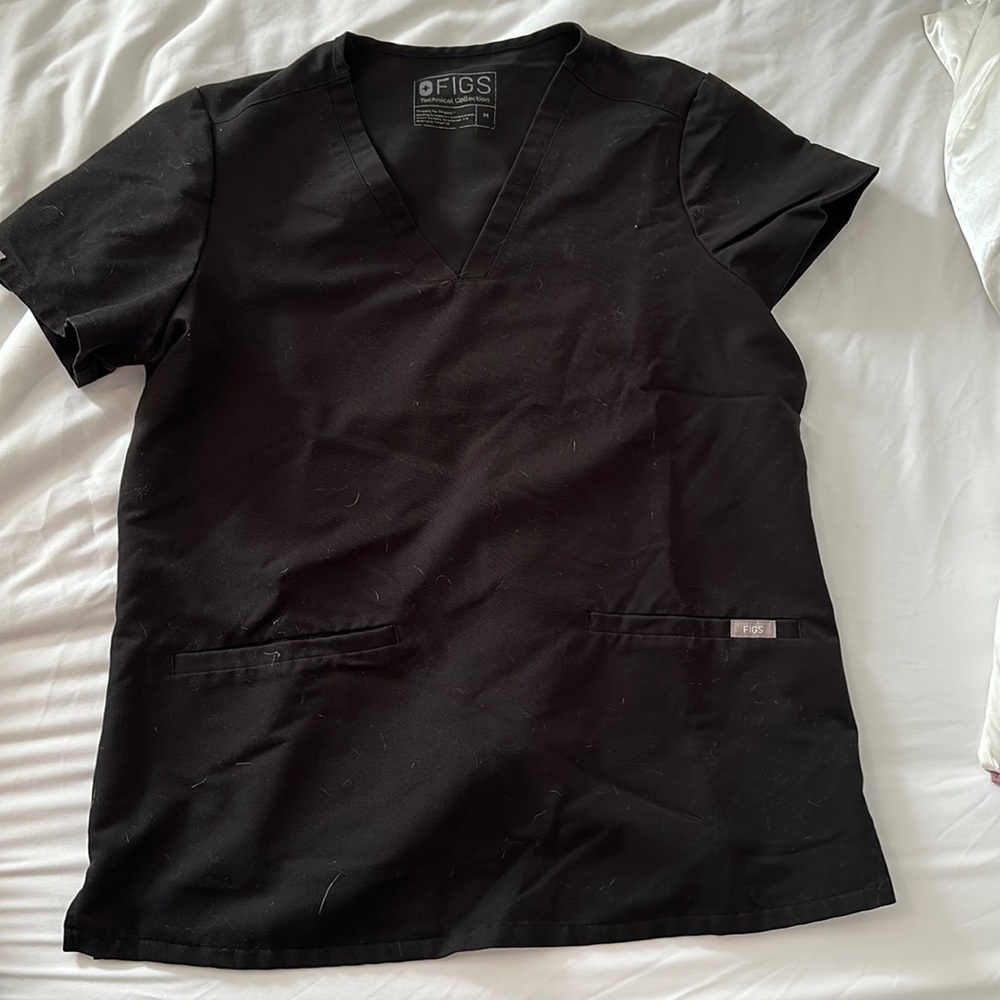 Figs scrub top